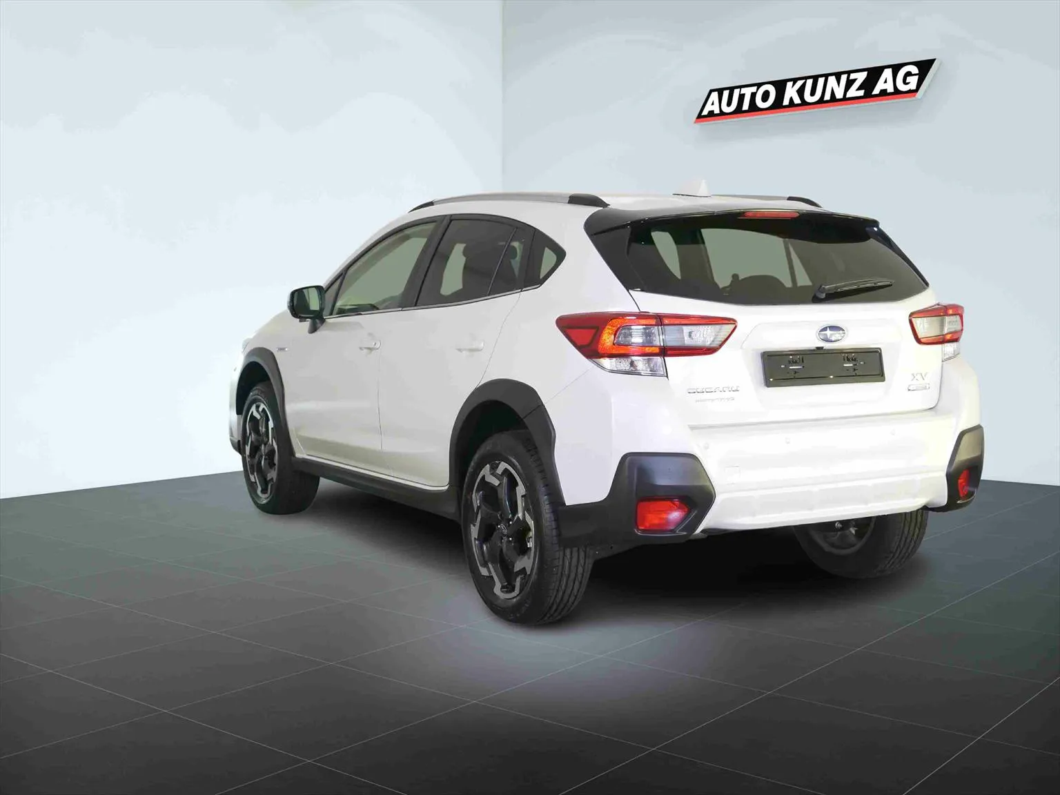 Subaru XV 2.0i e-Boxer Swiss Plus AWD  Image 2